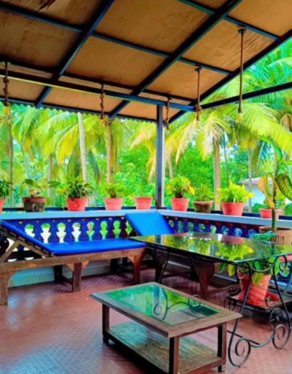 Curlies Blue House Villa Anjuna Esterno foto