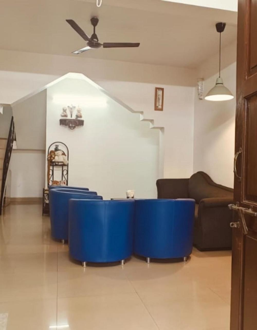 Curlies Blue House Villa Anjuna Esterno foto