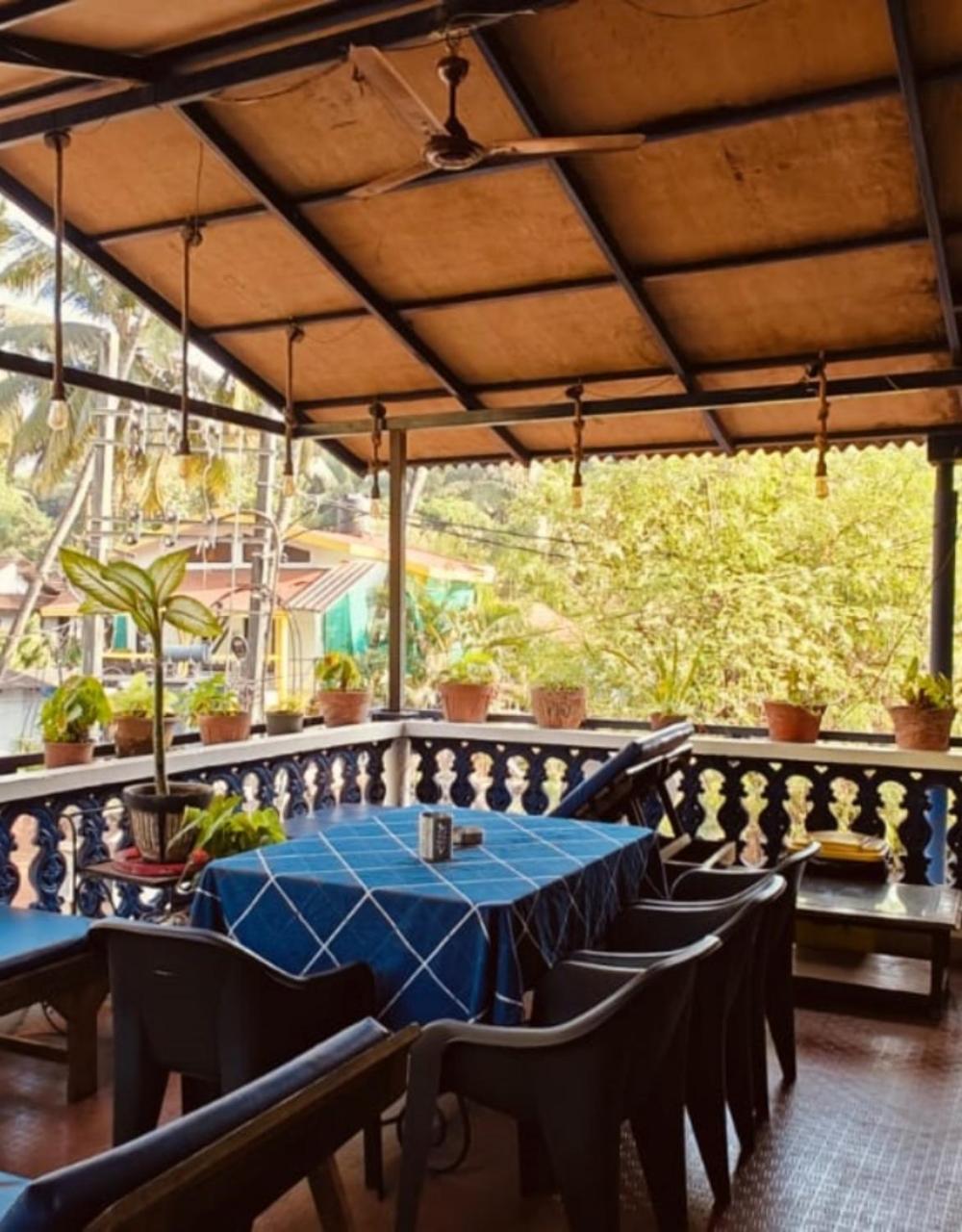 Curlies Blue House Villa Anjuna Esterno foto
