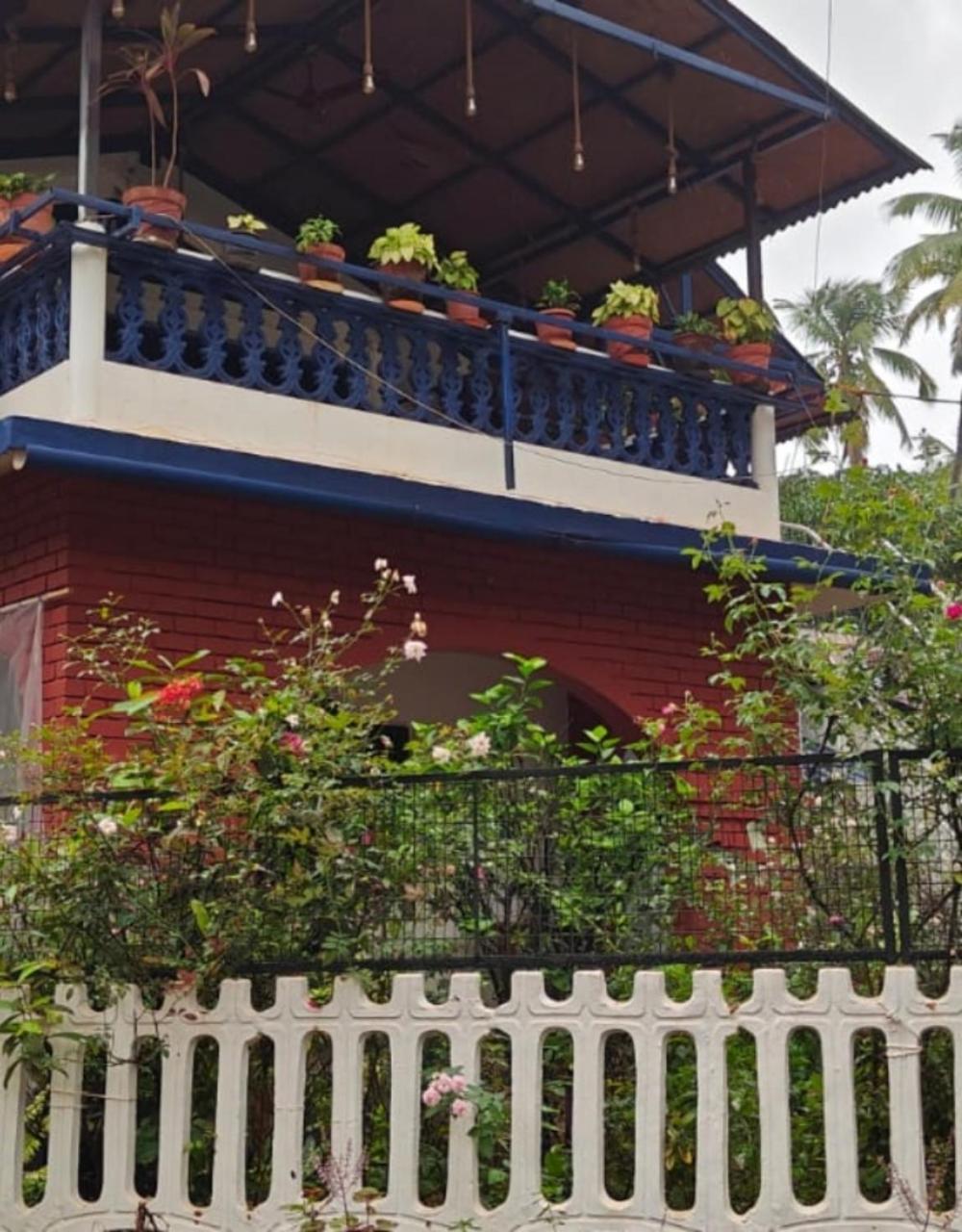 Curlies Blue House Villa Anjuna Esterno foto