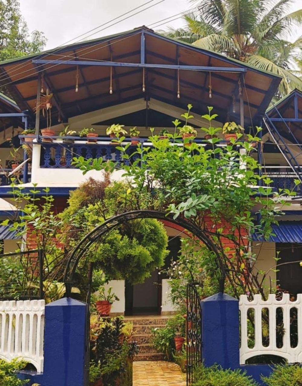 Curlies Blue House Villa Anjuna Esterno foto